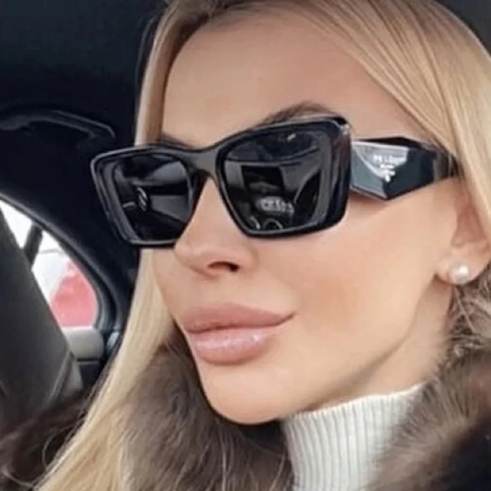 NEW PRADA PR08YSF CAT EYE WOMEN’S SUNGLASSES PRADA PR08YS 1AB5S0 EYEWEAR Prada PR 08YS 1AB5S0 Sunglasses Black - eye-oo.com main image 3
